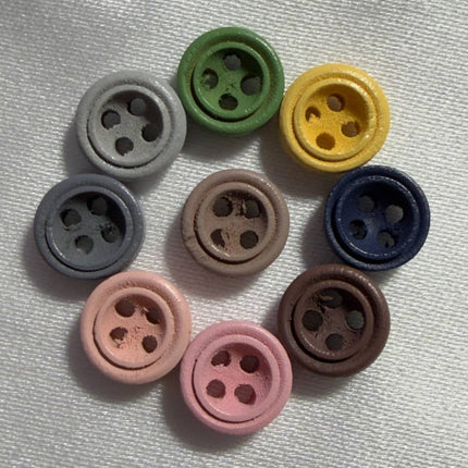 Mini Colored Wooden Buttons 4 - Hole 17L / 9mm 